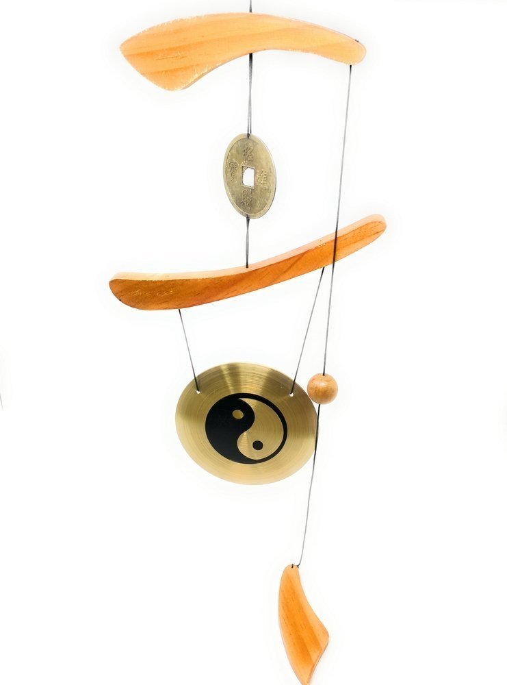 THY COLLECTIBLES Feng Shui Brass Gong Wind Chime for Patio， Garden， Terrace， Balcony Or Any Room - Beautiful YIN and YANG Design Piece