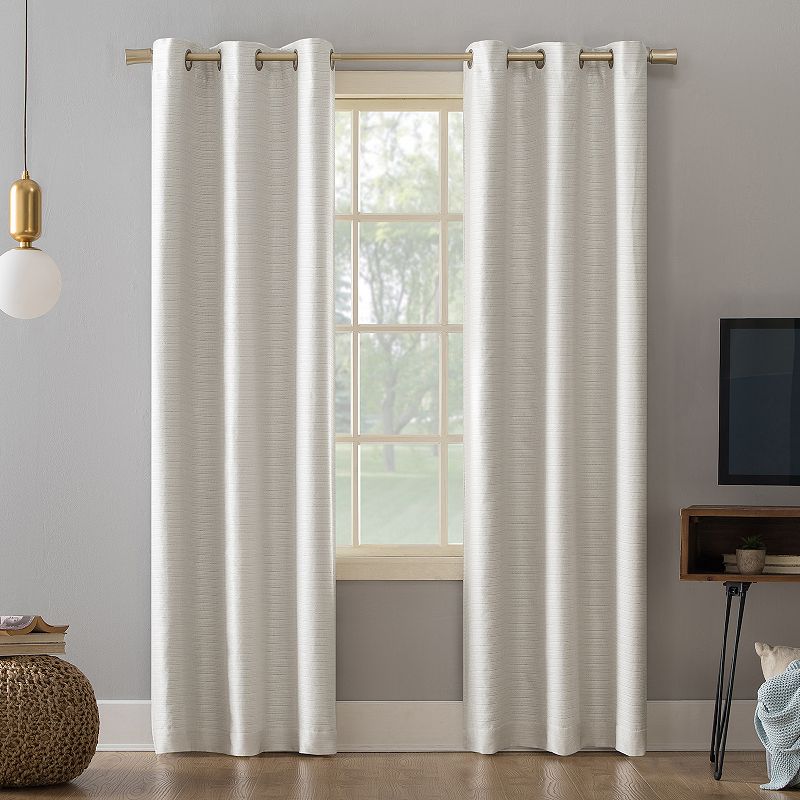 Sun Zero 2-Pack Tanden 100% Blackout Theater Grade Textured Grommet Curtain