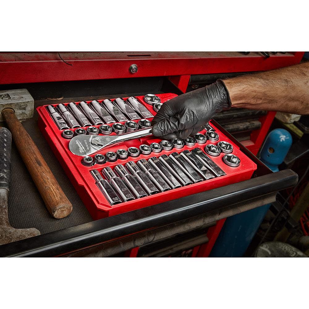 Milwaukee 47 pc. 1/2 in. Socket Wrench Set (SAE and Metric) 48-22-9010 from Milwaukee