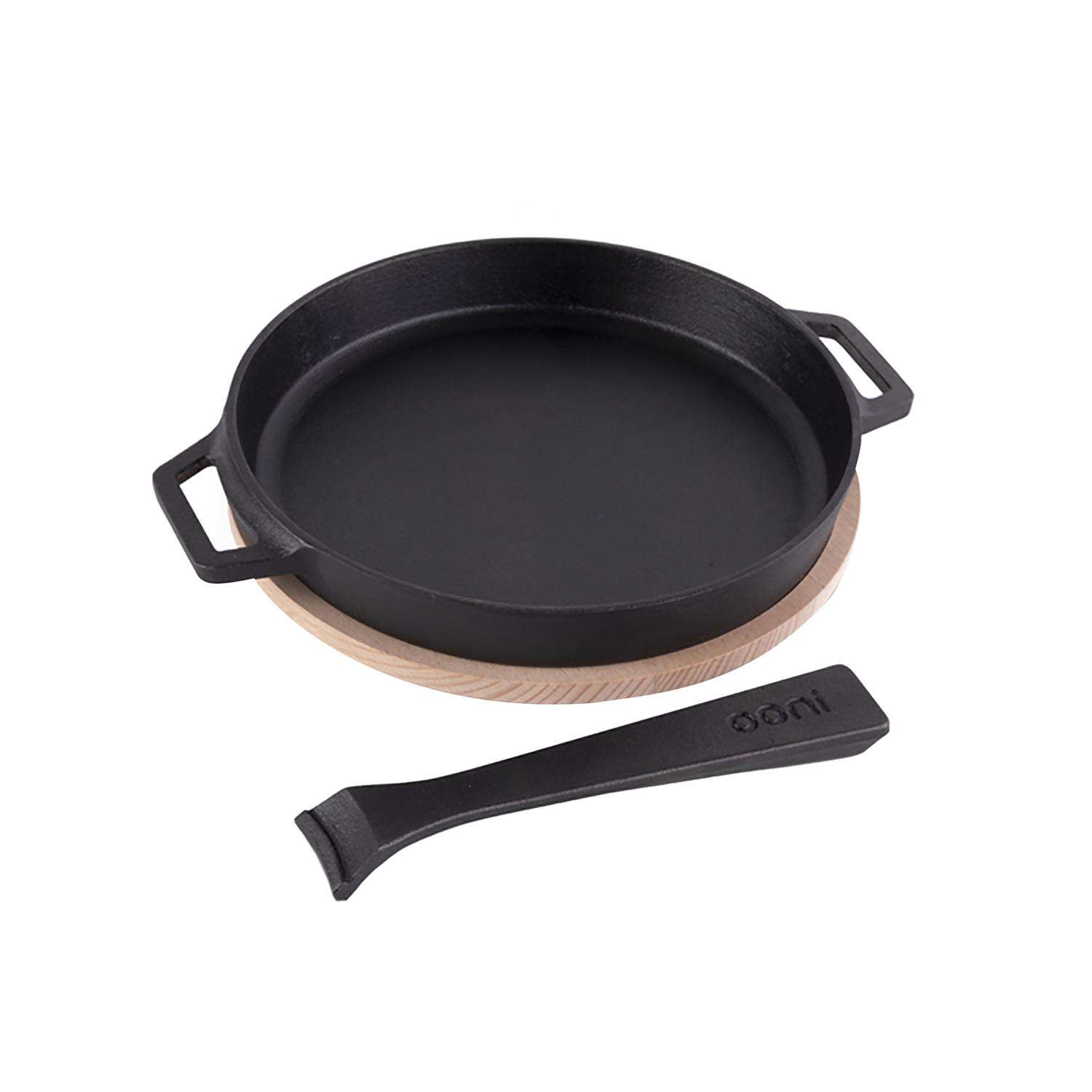 Ooni Cast Iron Black Grilling Skillet 1