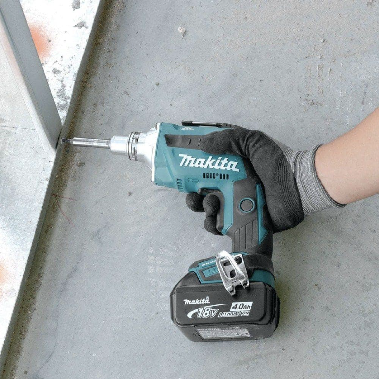 Makita 18V LXT Lithium-Ion Brushless Cordless Drywall Screwdriver with Push Drive Technology (Tool-Only)