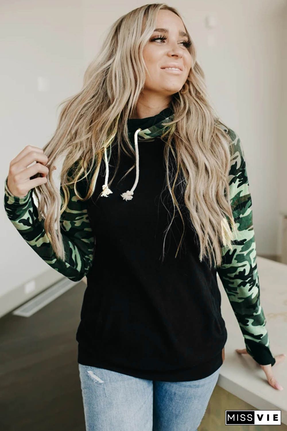 Camouflage Print Raglan Sleeve Hoodie