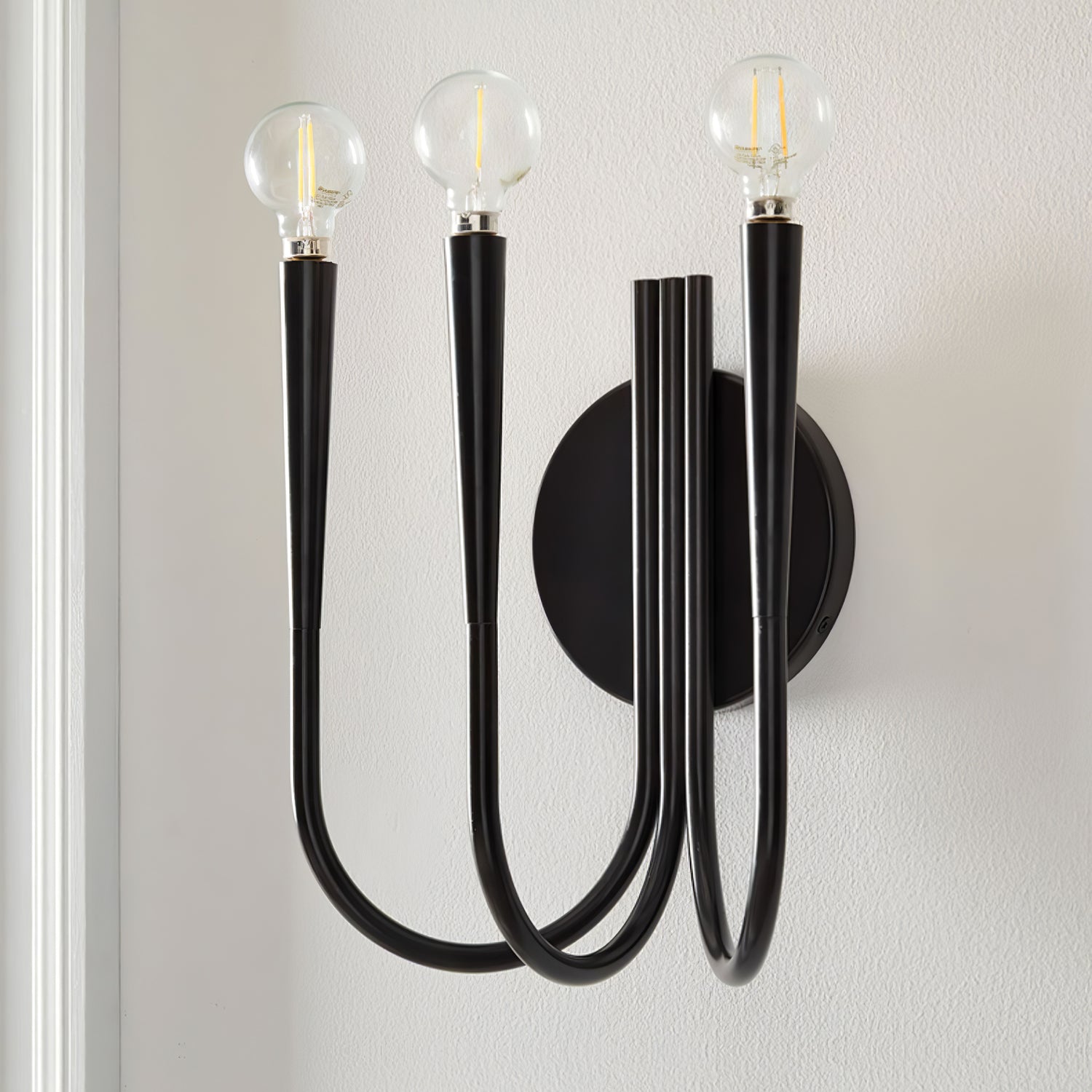 Swoop Arm Wall Lamp