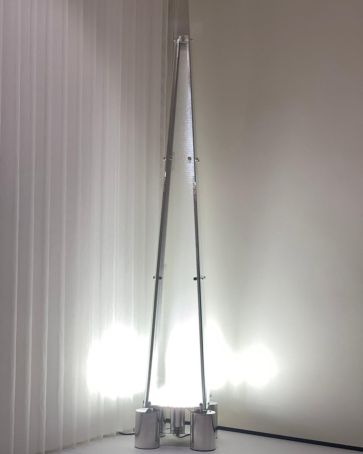 Fragment Floor Lamp