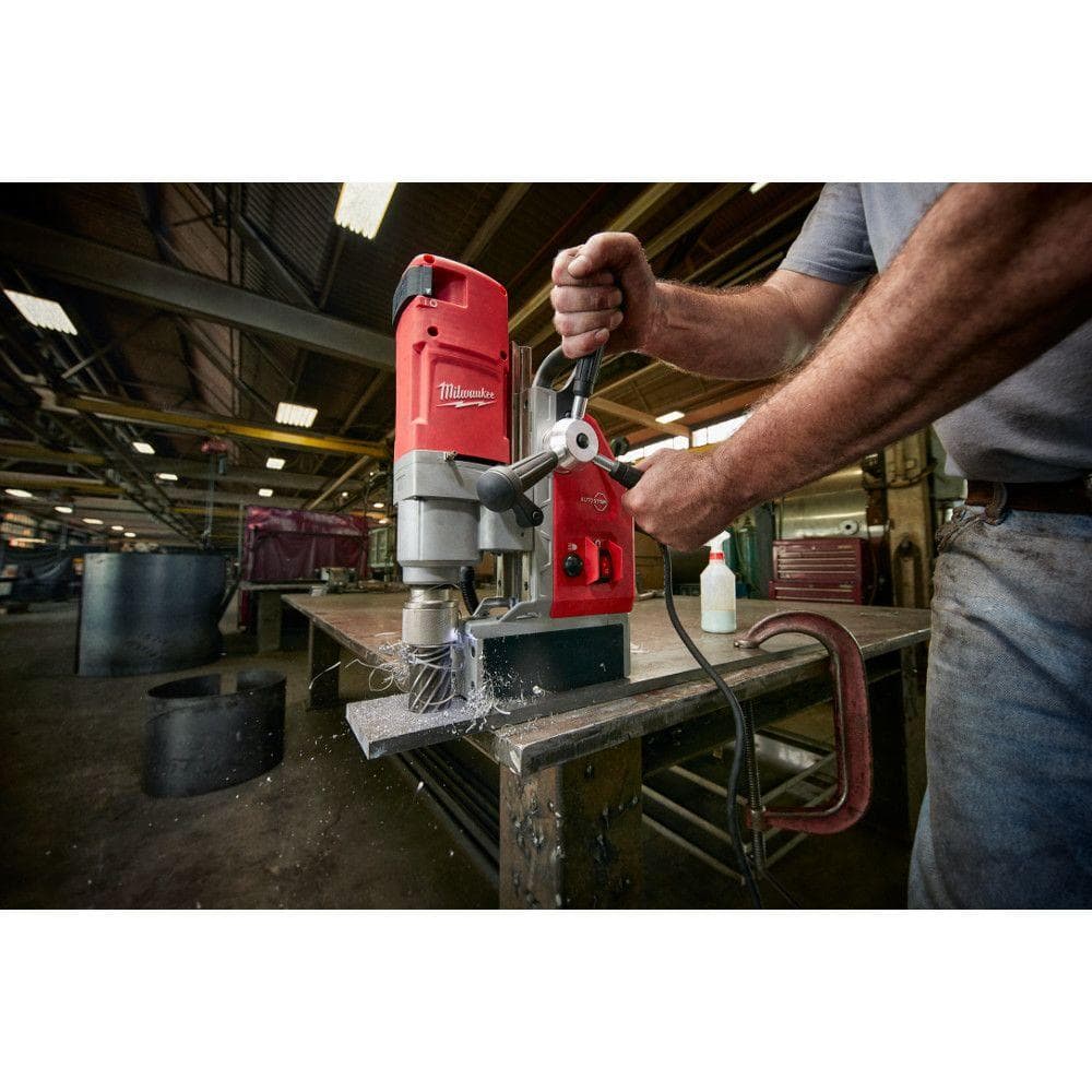 Milwaukee 13 Amp 1-5/8 in. Electromagnetic Drill Kit 4272-21