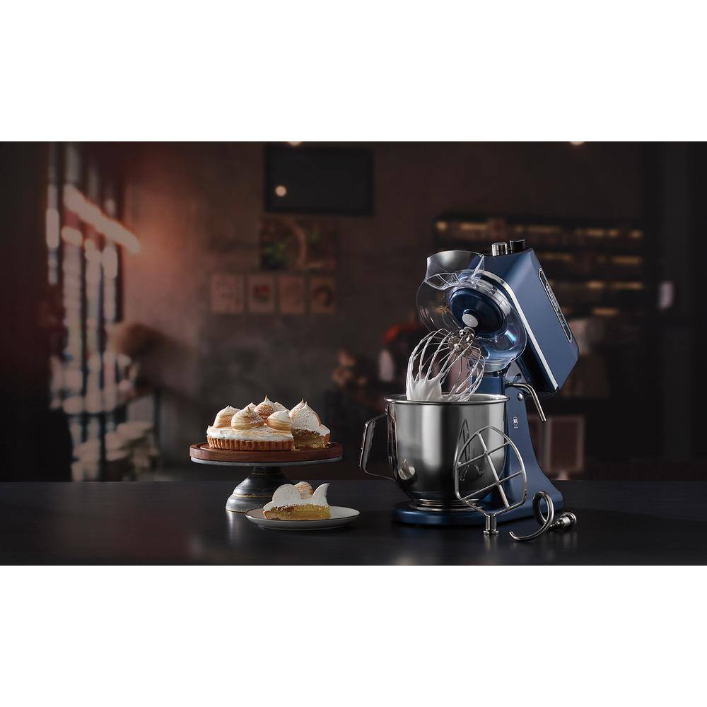 Waring Commercial Luna 7 Qt. 11-Speed Blue Stand Mixer with Dough Hook Mixing Paddle and Whisk WSM7L