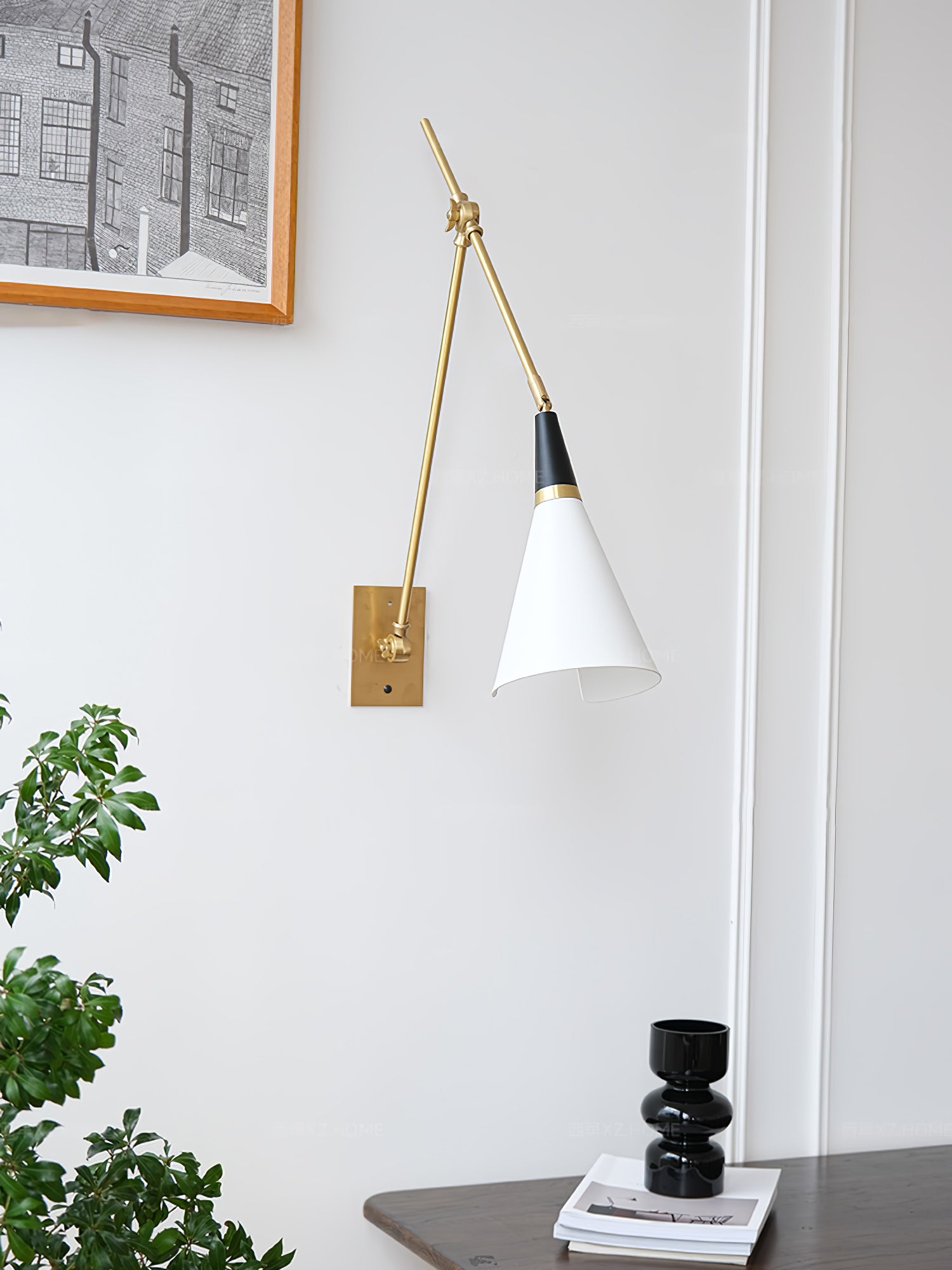 Magari Wall Lamp