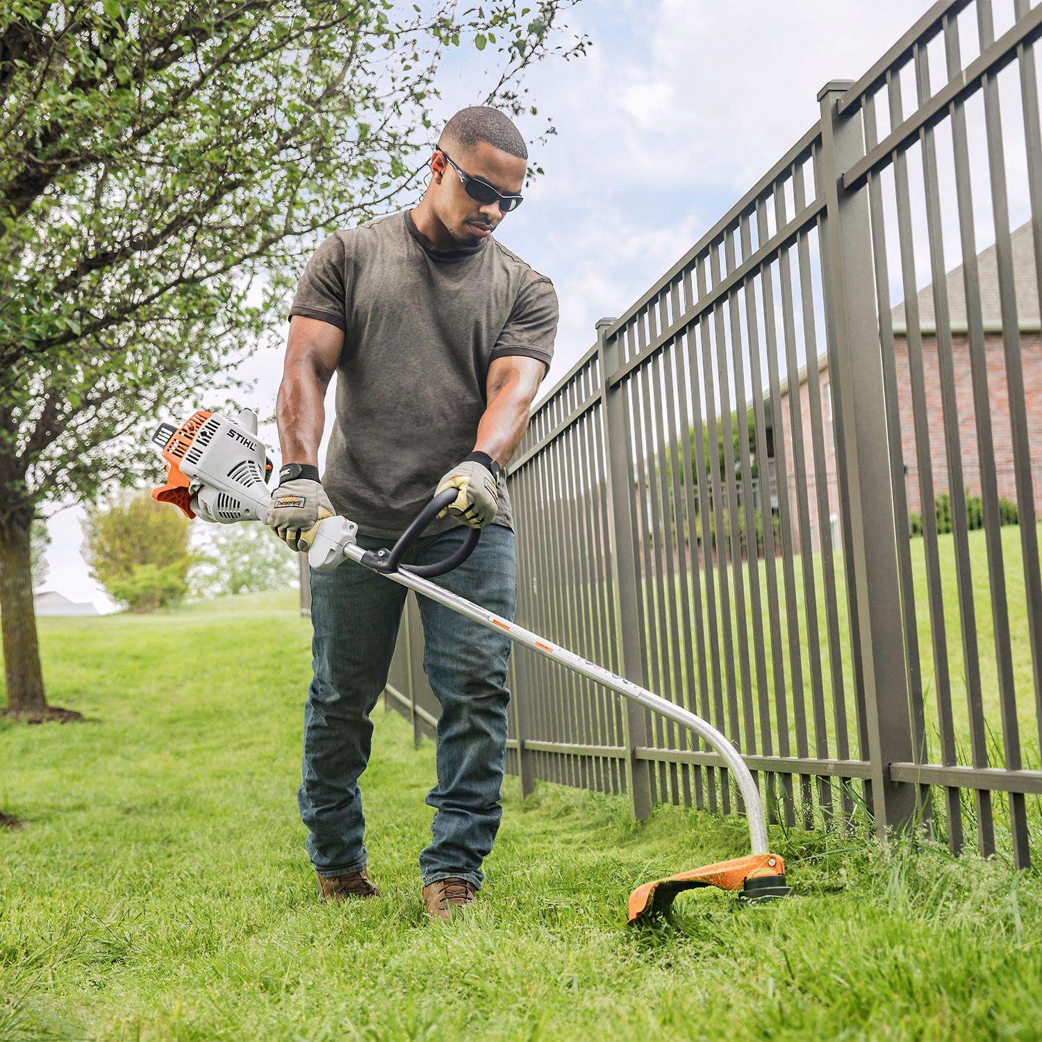 STIHL FS 38 15 in. Gas String Trimmer