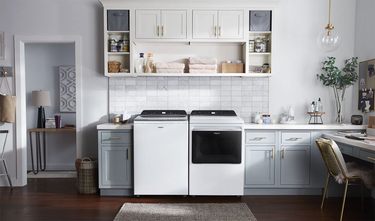 Whirlpool 7.4 Cu. Ft. White Smart Gas Dryer