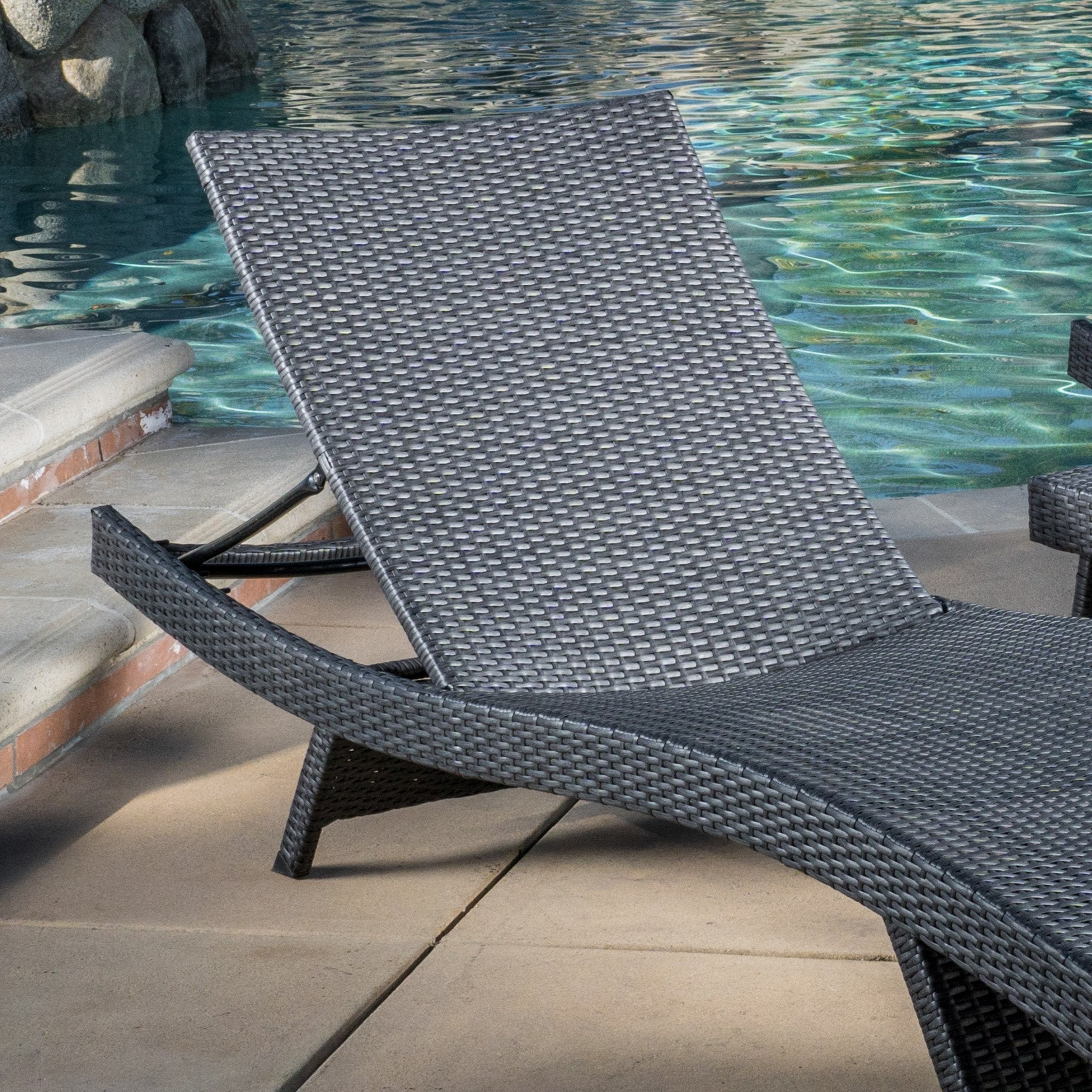 Lakeport Outdoor Grey Wicker 3-piece Adjustable Chaise Lounge Set