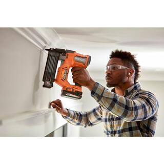 RIDGID 18V Brushless Cordless 18-Gauge 2-18 in. Brad Nailer w Brushless 16-Gauge 2-12 in Straight Finish Nailer (Tools Only) R09891B-R09892B