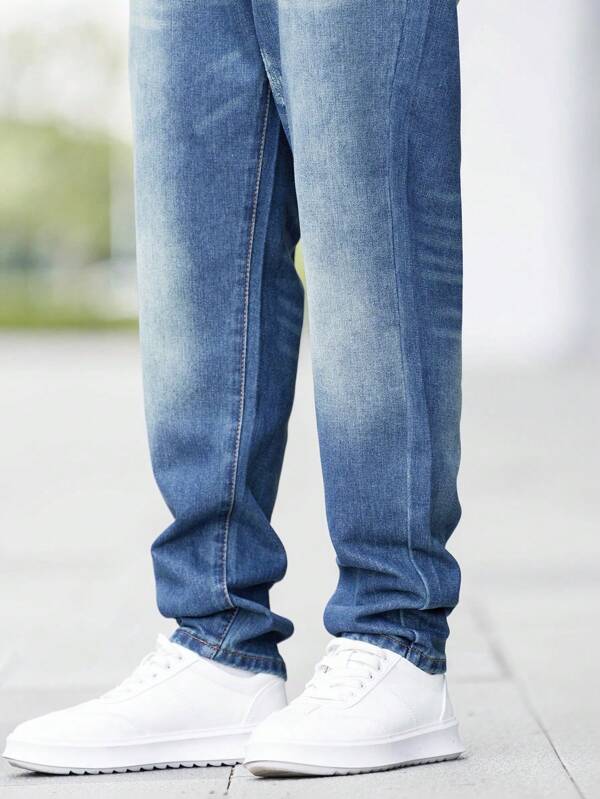 Hypemode Men Slant Pocket Straight Leg Jeans