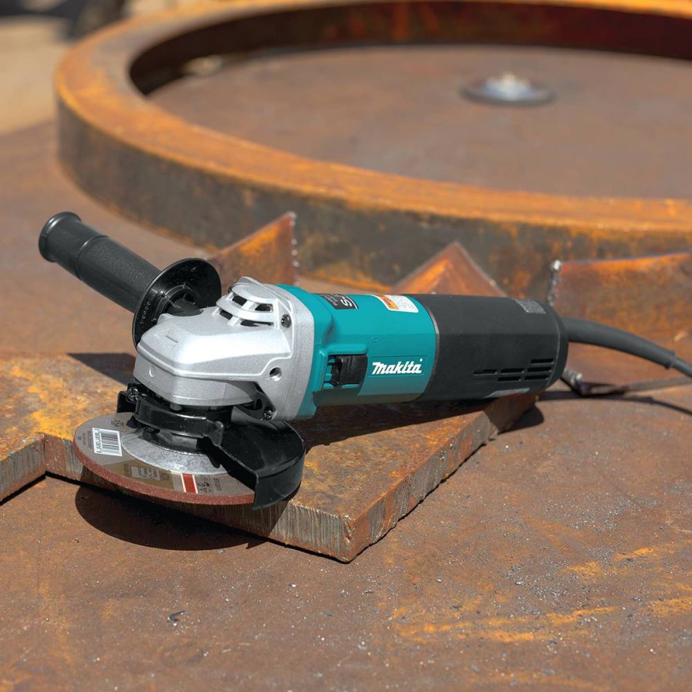 Makita 9565CV Angle Grinder 5