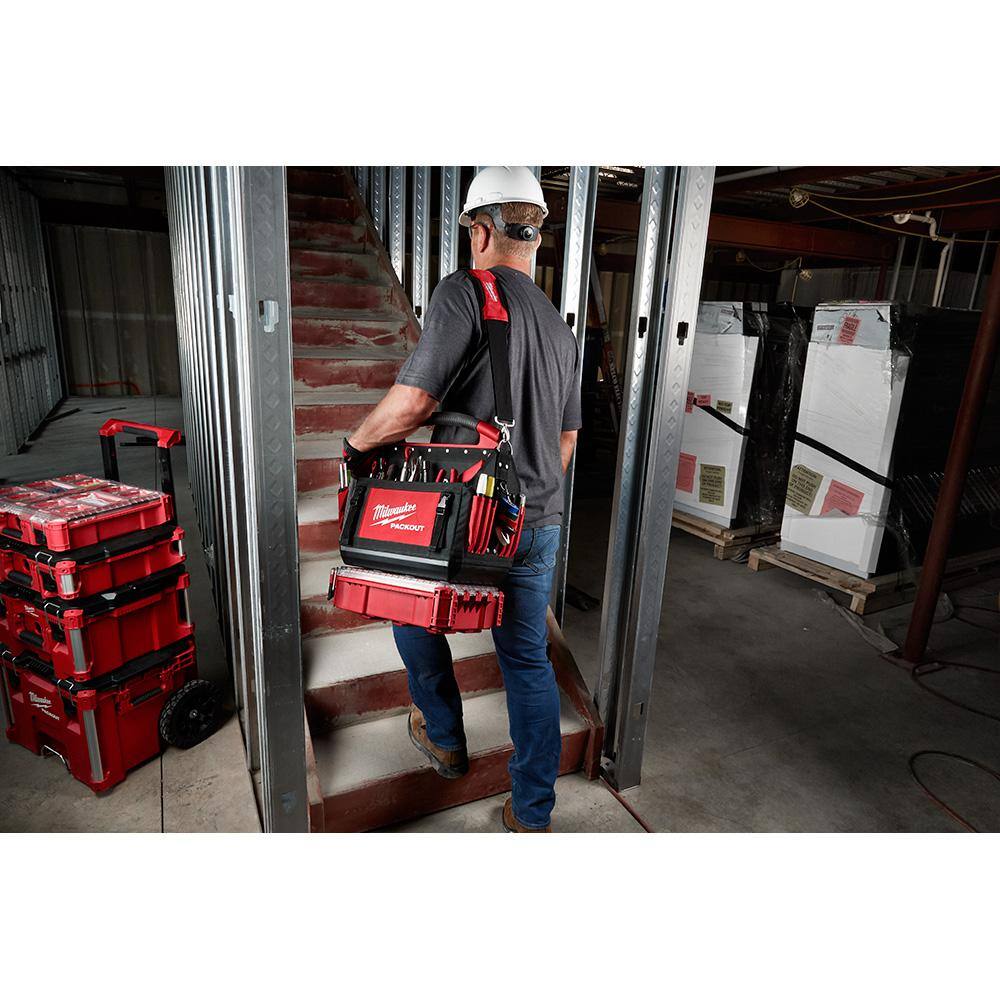 MW 15 in. PACKOUT Tote with Tool Bag 48-22-8315-48-22-8180