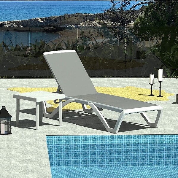 2 Pieces Patio Chaise Lounge with Table， Adjustable Backrest Pool Lounge Chairs， All Weather Breathable Pool Chairs