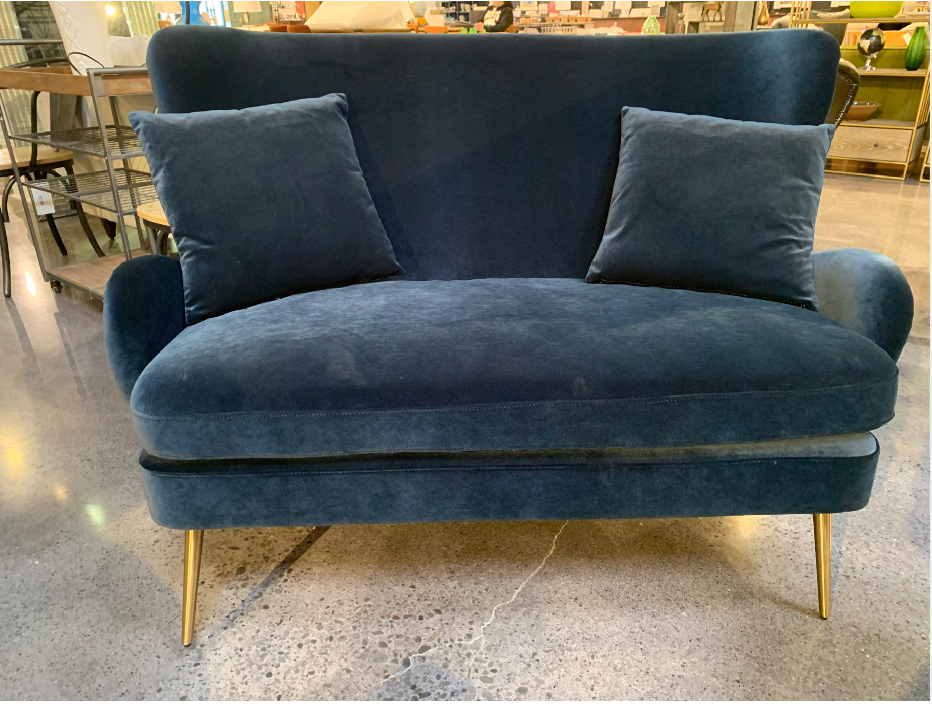 MEADOW SETTEE (LOVESEAT)