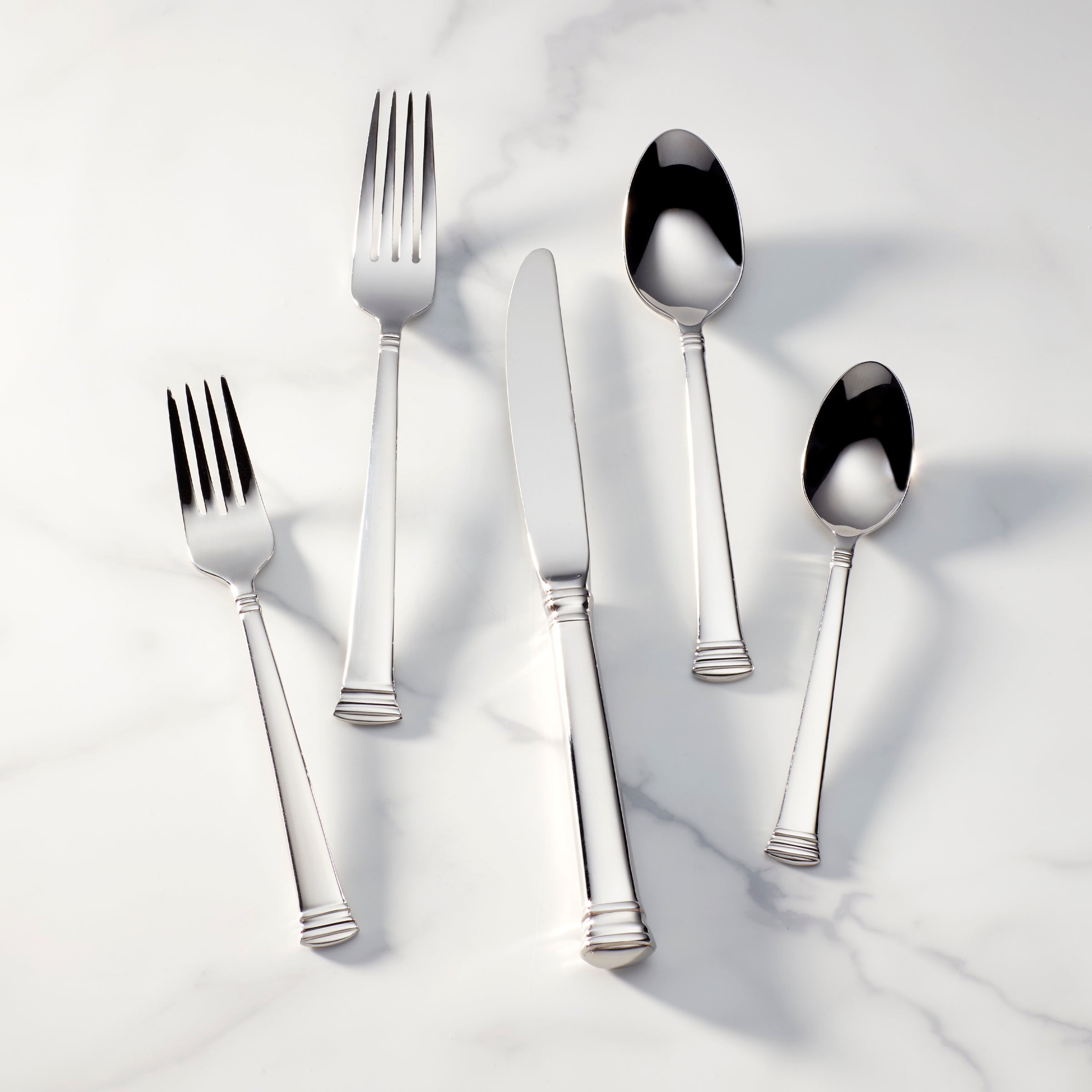 Eternal 20-piece Flatware Set