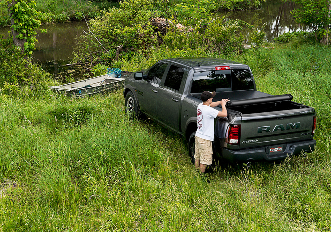 Truxedo Deuce  0721 Tundra 5x276quot w Deck Rail System w or wout Trail Storage Boxes Tonneau Cover