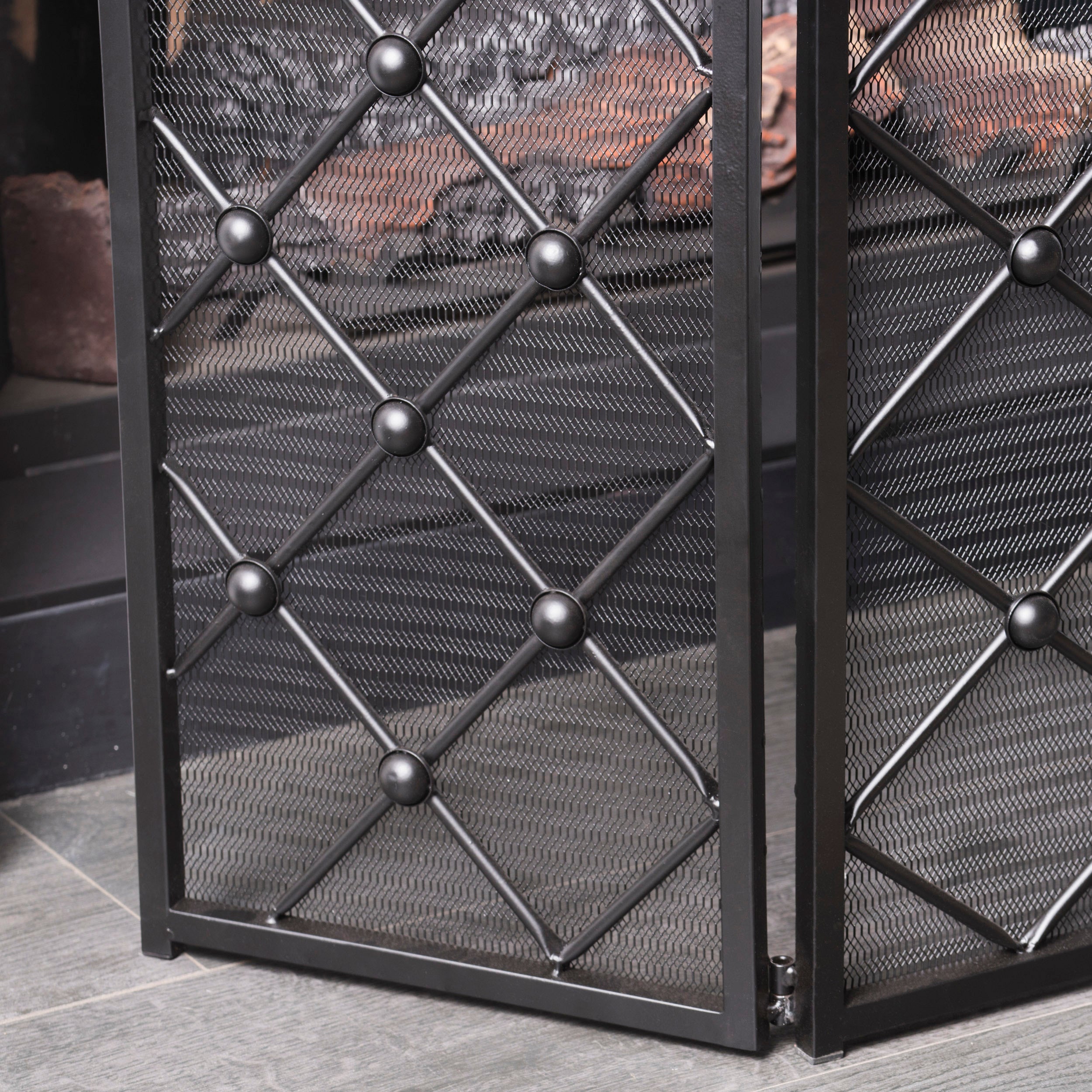 Chamberlain Modern 3-Panel Diamond Pattern Iron Fireplace Screen