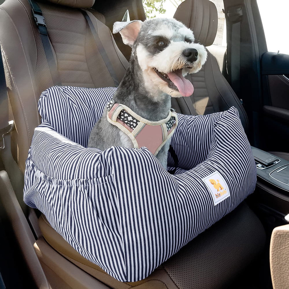 Car seat for medium dogs or cats， dog booster seat with storage pocket and clip-on safety leash， removable and washable cover， dual purpose dog bed for car and home.