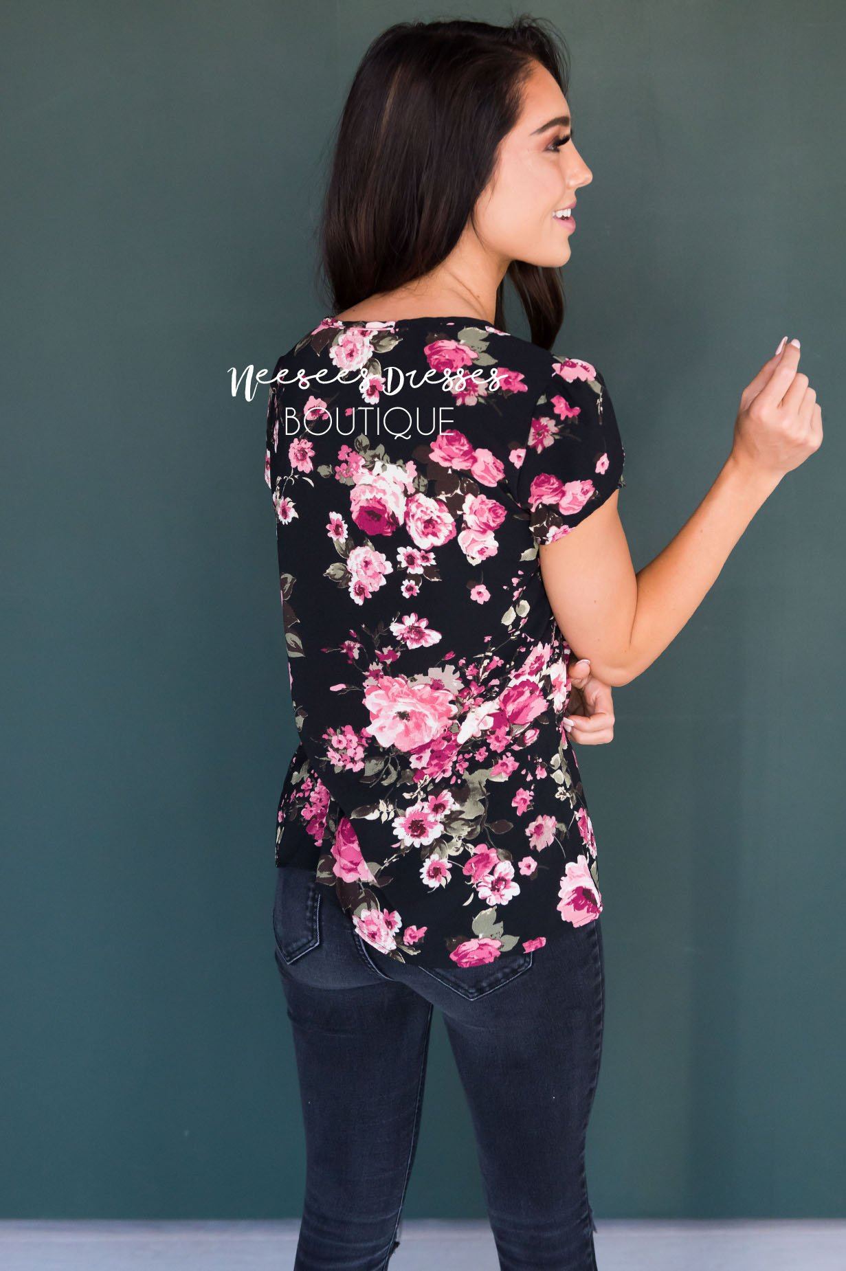 Black & Pink Tulip Sleeve Floral Top