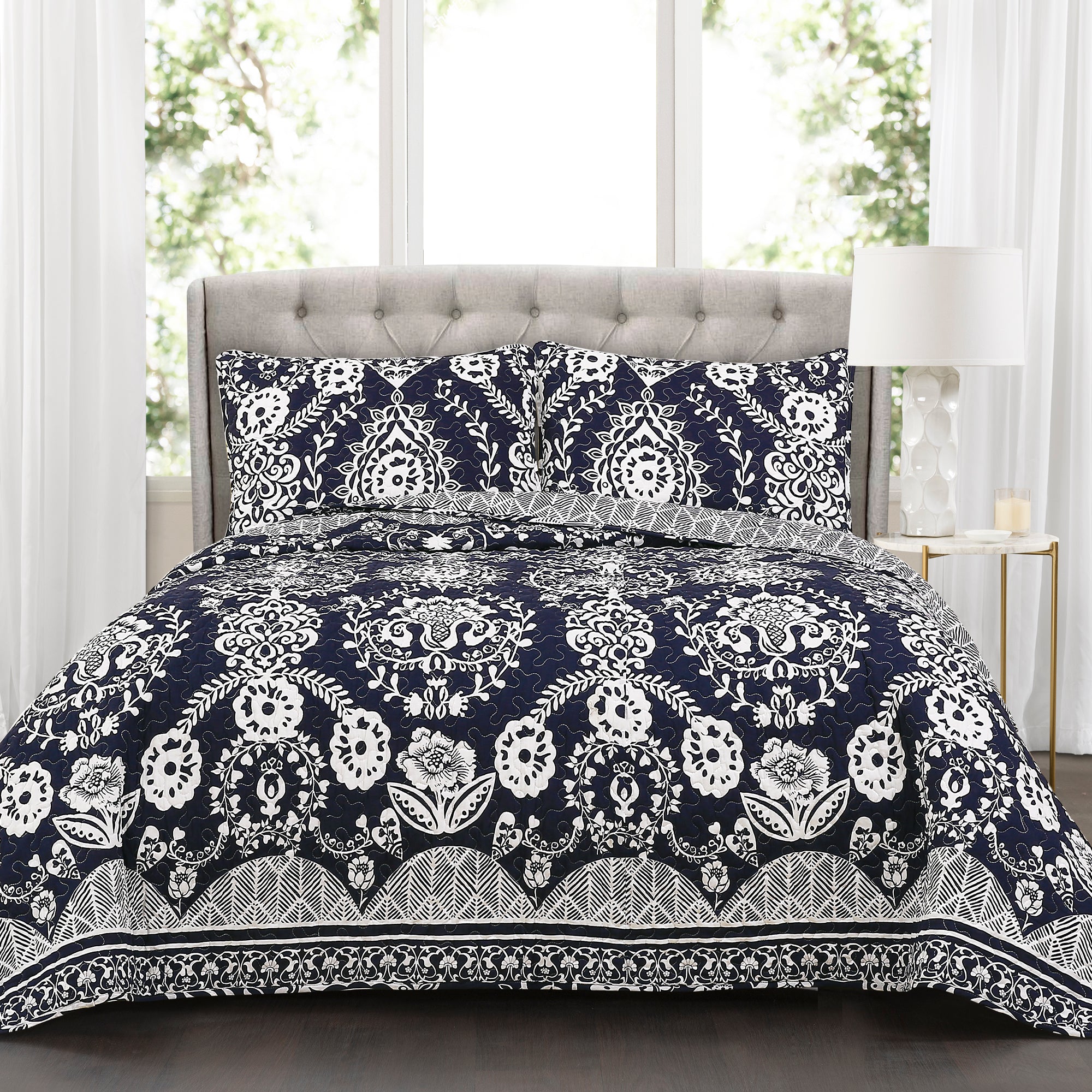 Rosetta Floral 3 Piece Quilt Set