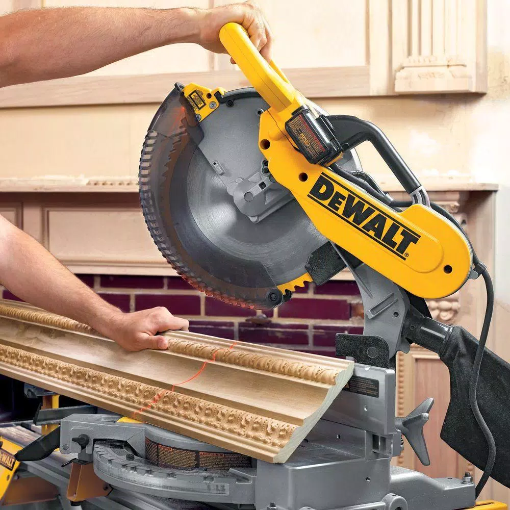 DEWALT 15 Amp 12 in. Double Bevel Compound Miter Saw with 24 in. Tote with Organizer and#8211; XDC Depot