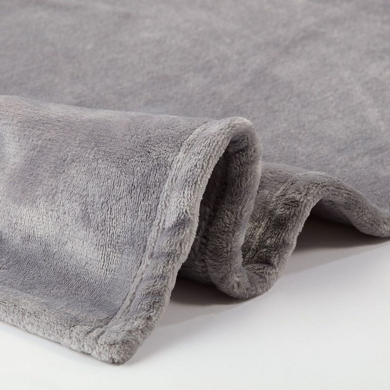 Serta? Cozy Plush Ultimate Throw Blanket