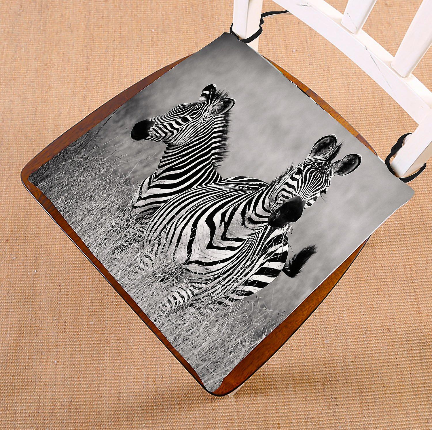 Animal Chair Pad， African Two Zebras In Black And White Seat Cushion Chair Cushion Floor Cushion 45x45 Cm