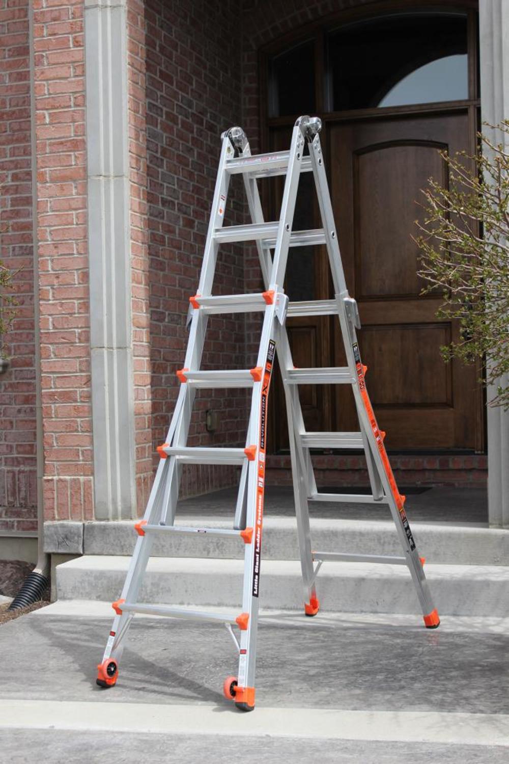 22-ft Aluminum 300-lb Telescoping Type IA Multi-Position Ladder ;