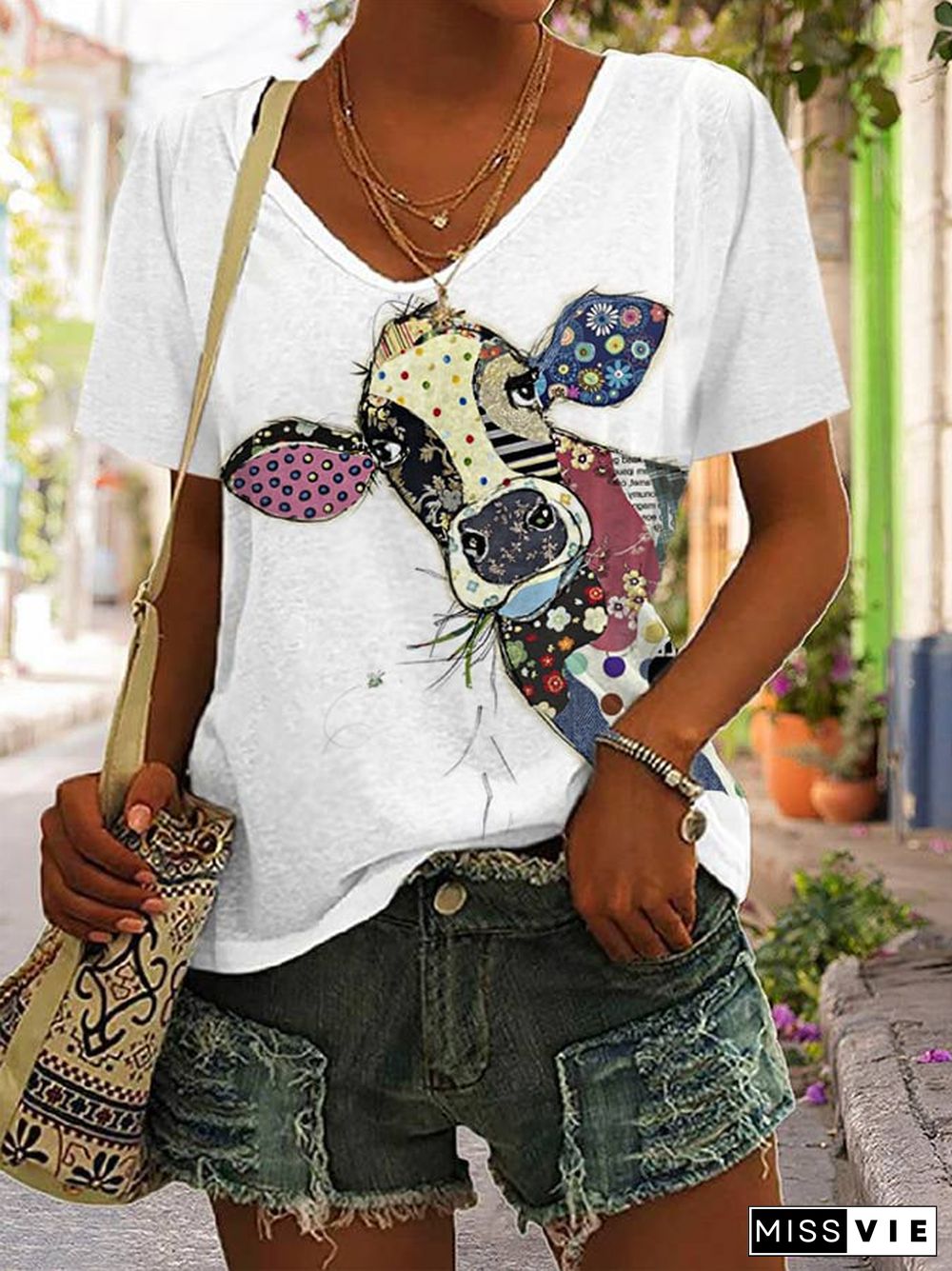 Women's Cute Floral Connie Cow Print Casual V-Neck Tee