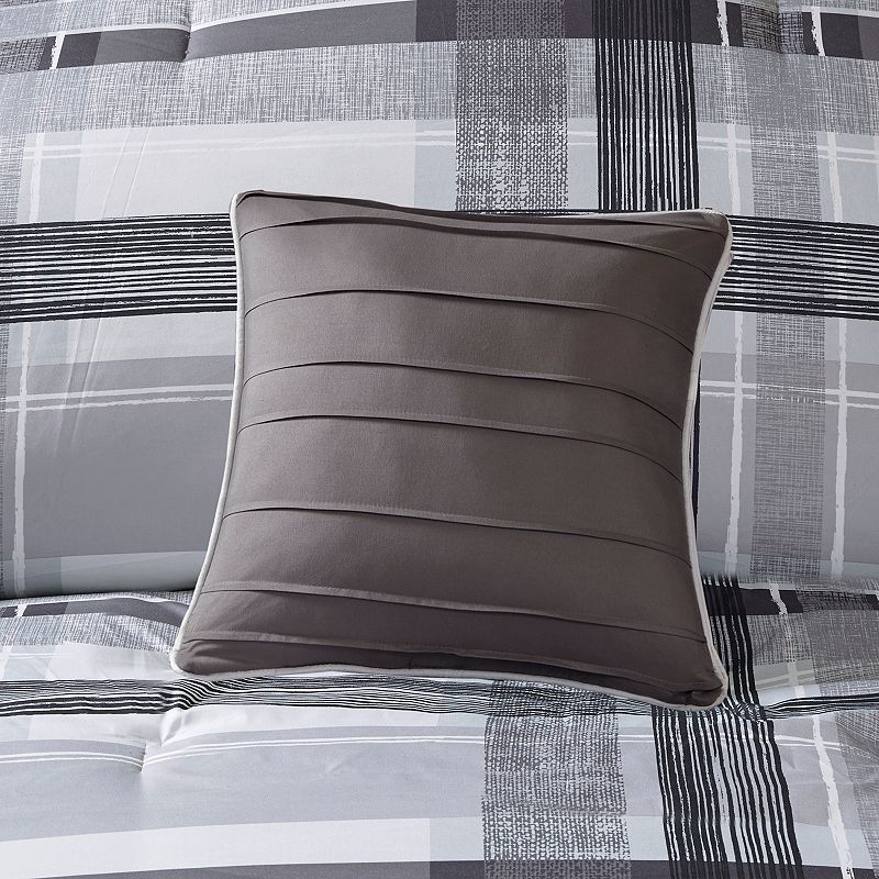 Intelligent Design Jax Plaid Comforter Set with Throw Pillows