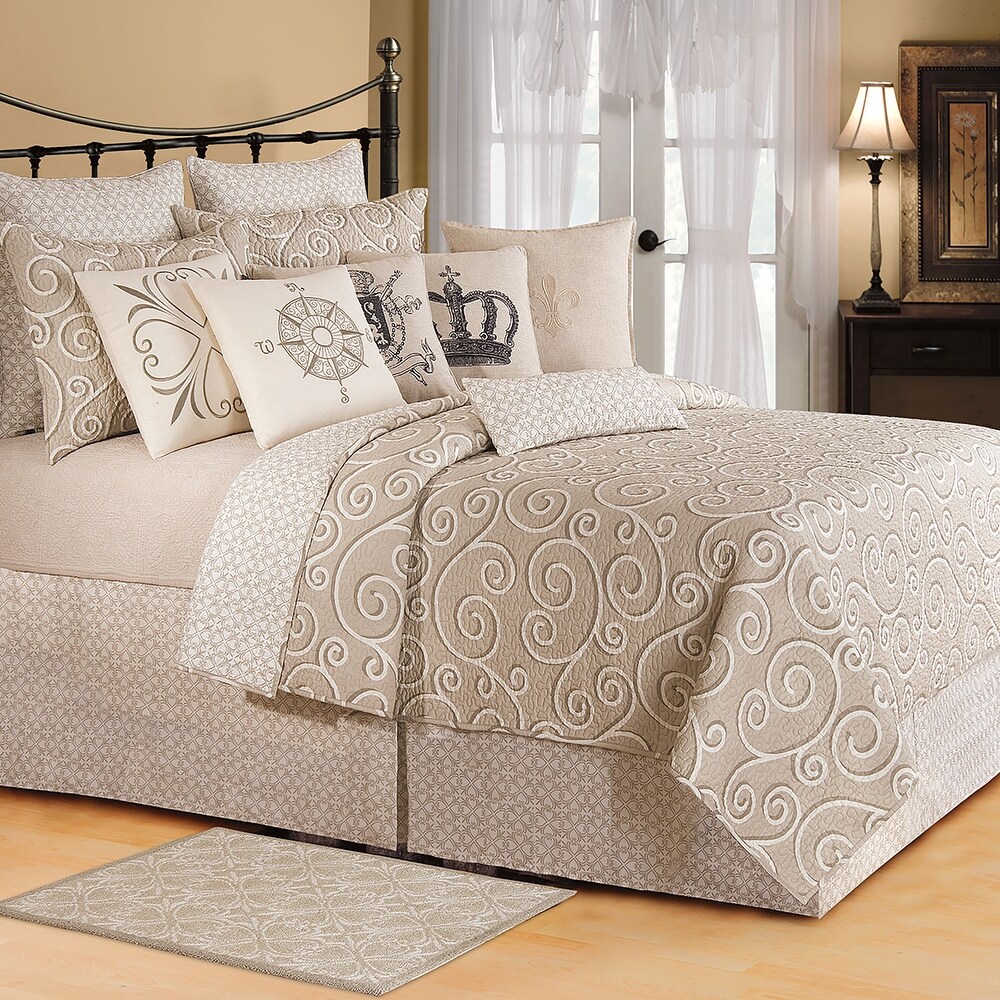 Elmont Contemporary Scroll Quilt Mini Set