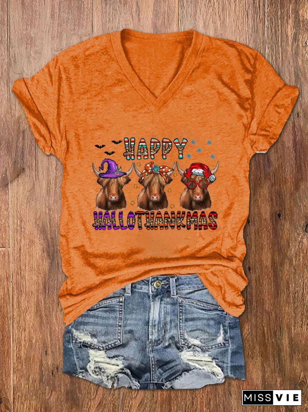 Women's Happy Hallothanksmas Funny Cows Print V-Neck T-Shirt