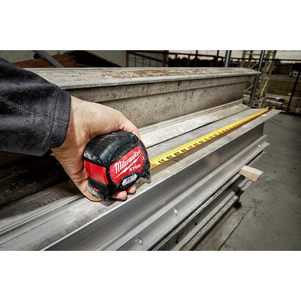 Milwaukee 35ft STUD Tape Measure 48-22-9735 from Milwaukee