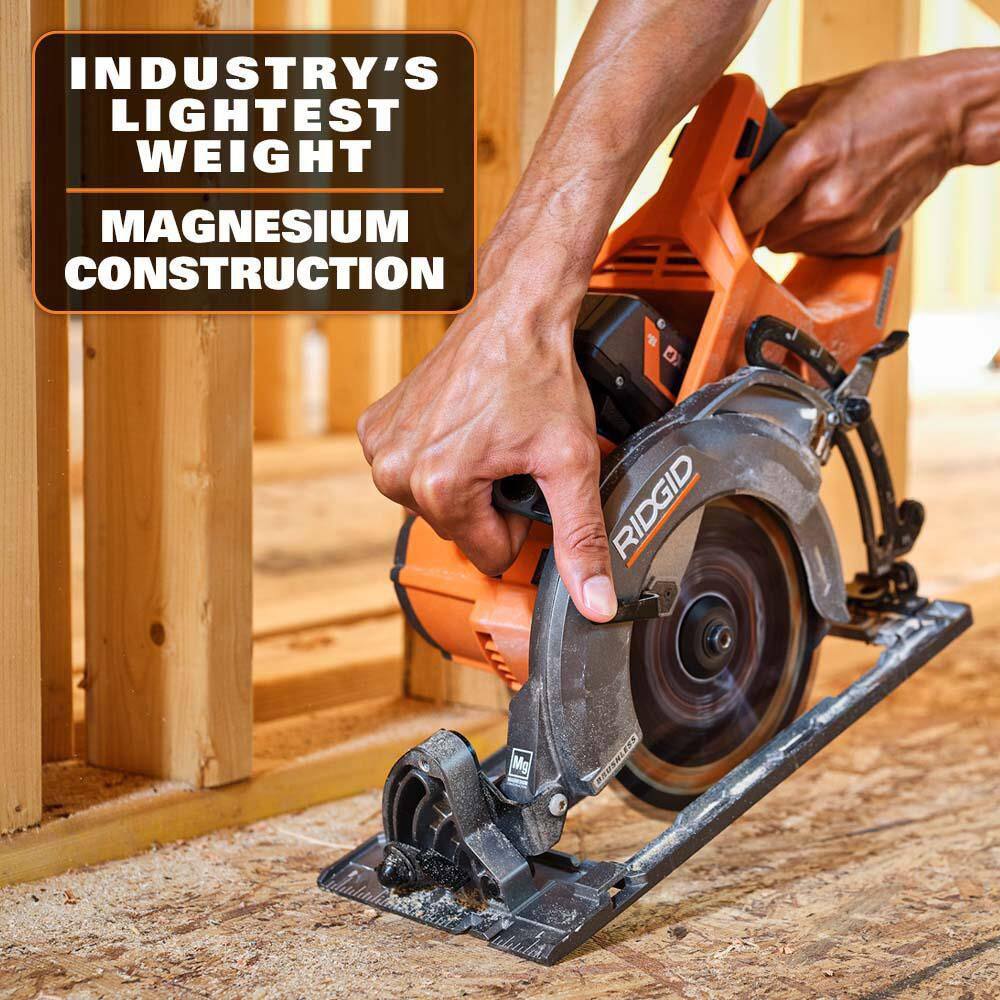 RIDGID 18V Brushless Cordless 7-14 in. Rear Handle Circular Saw Kit with 8.0 Ah MAX Output Battery 18V Charger and Bag R8658K