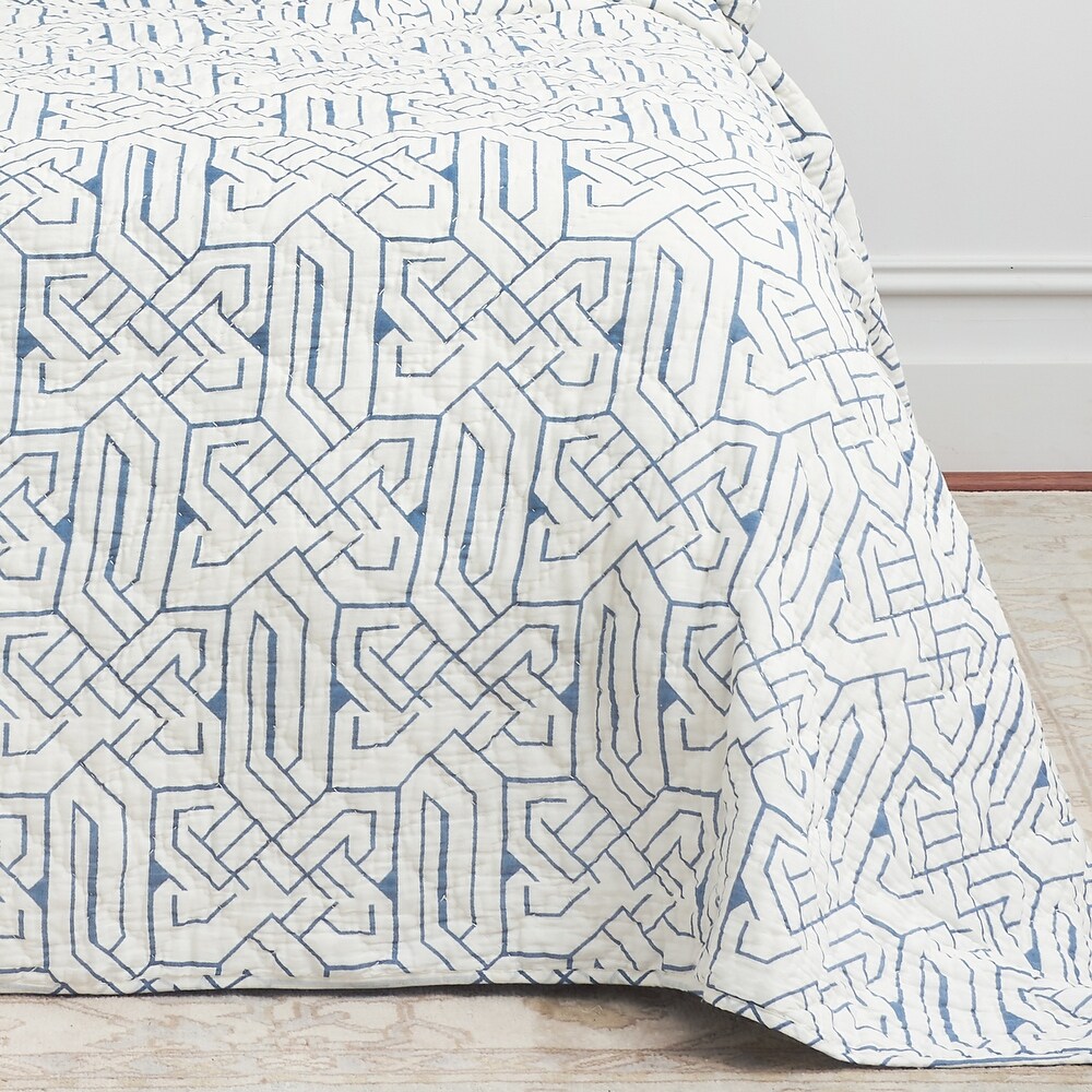 Marlowe Storm King Quilt