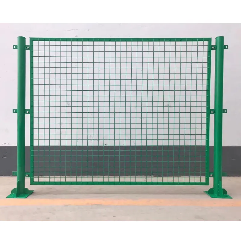 Factory Supply Good Quality gardening fence and fence panels outdoor and fence wire