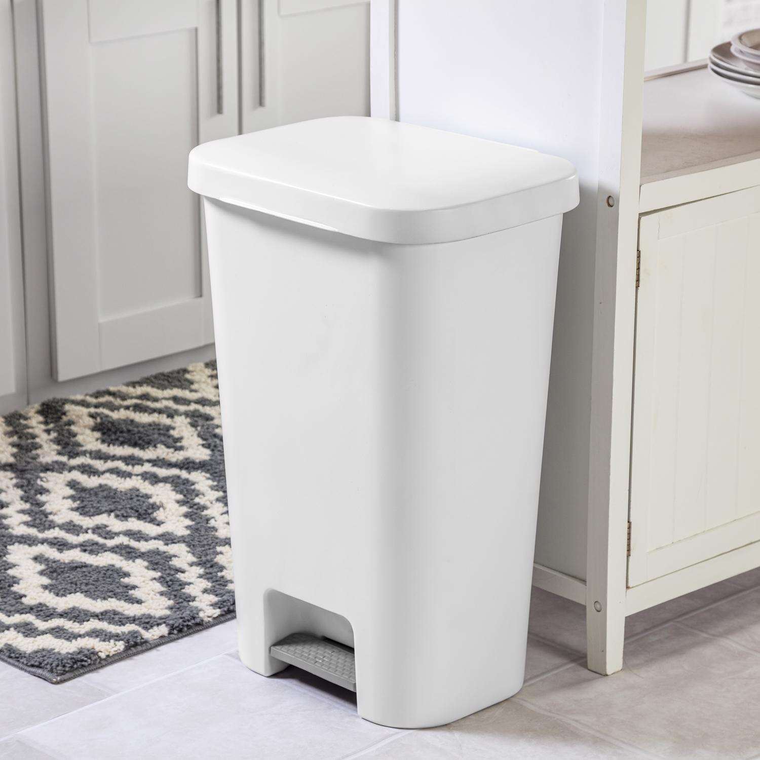 Sterilite StepOn 11.9 gal White Polypropylene Contemporary Automatic Touchless Wastebasket