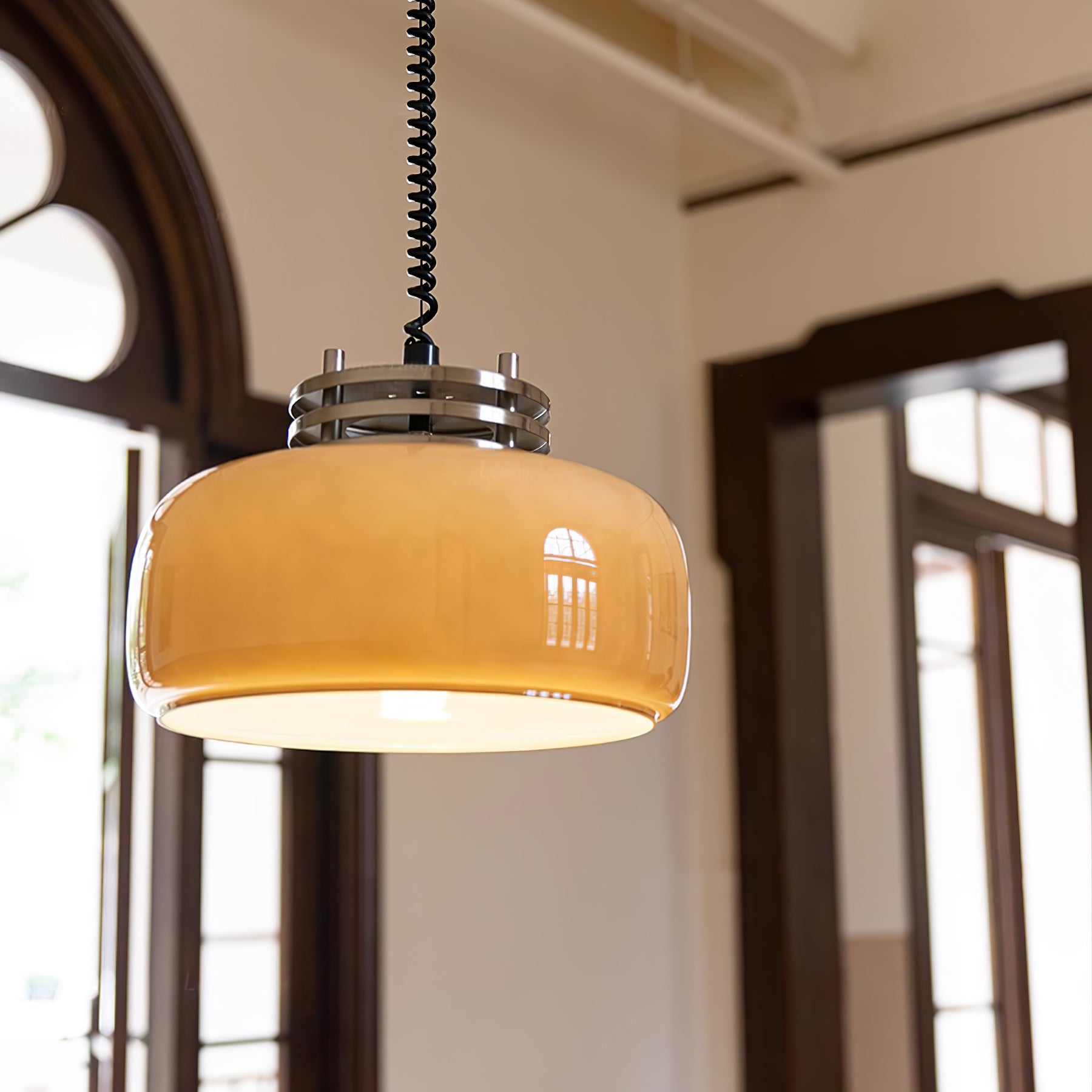 Ebb Pendant Lamp