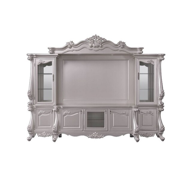 Entertainment Center with Scrolled Crown Top and Queen Anne Feet， Silver