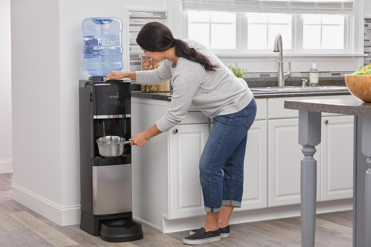 Primo Pet Station Water Dispenser Top Loading， Hot/Cold Temperature， Black and Stainless Steel