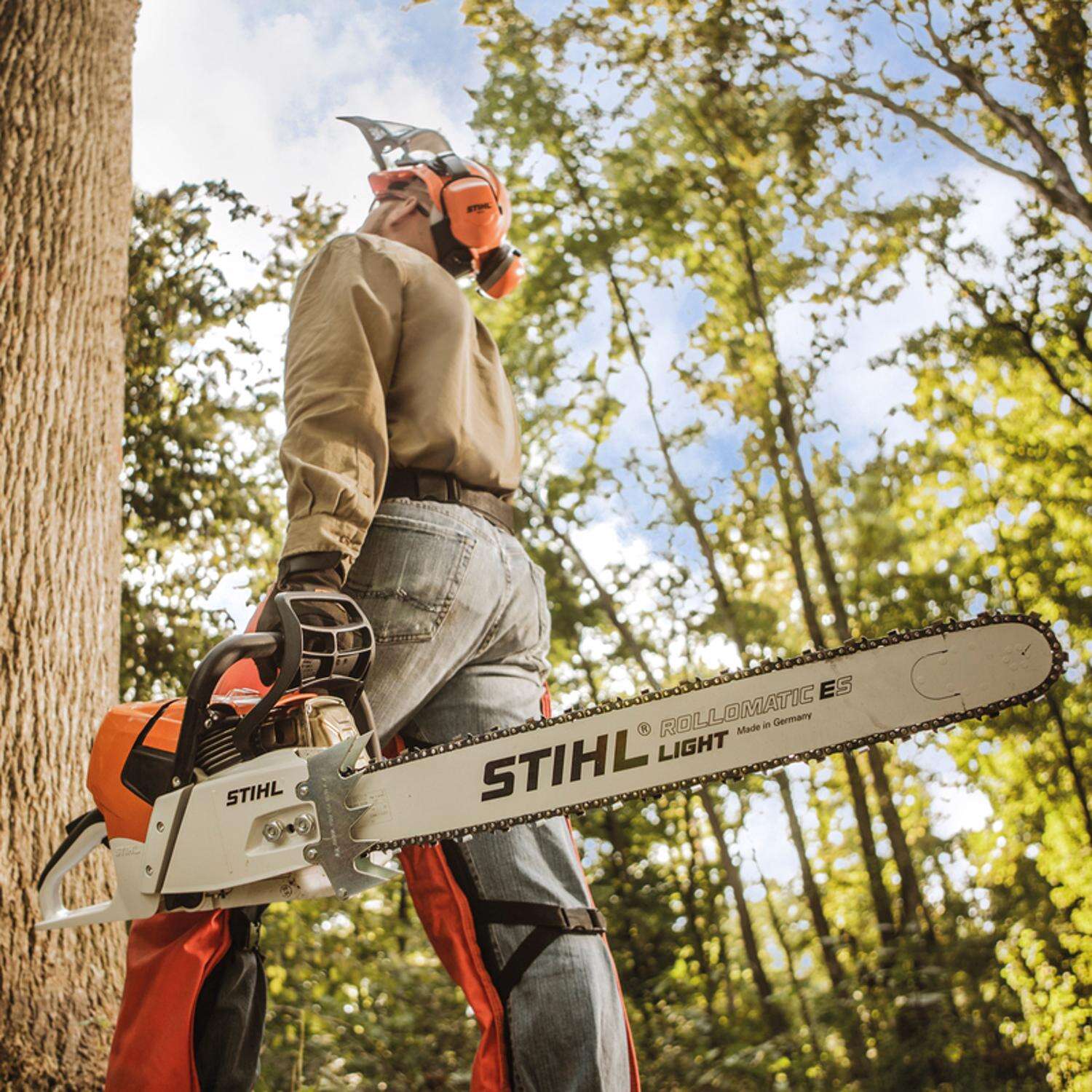 STIHL MS 661 R C-M 32 in. 91.1 cc Gas Chainsaw