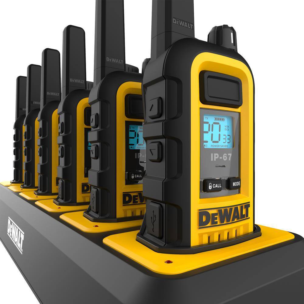 DW DXFRS300 Heavy-Duty 1-Watt Walkie Talkies with 6-Port Gang Charger (6-Pack) DXFRS300-BCH6B