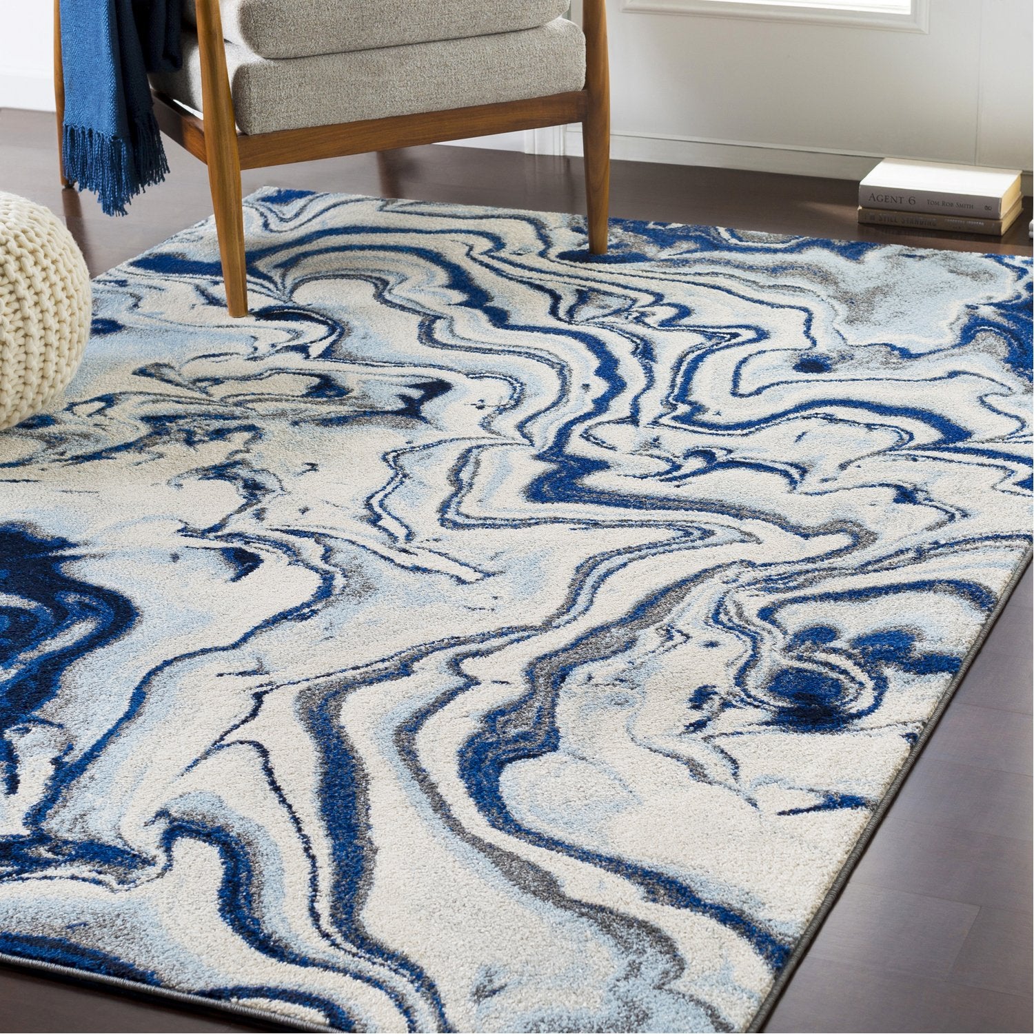 Chelsea Rug in Dark Blue & Navy