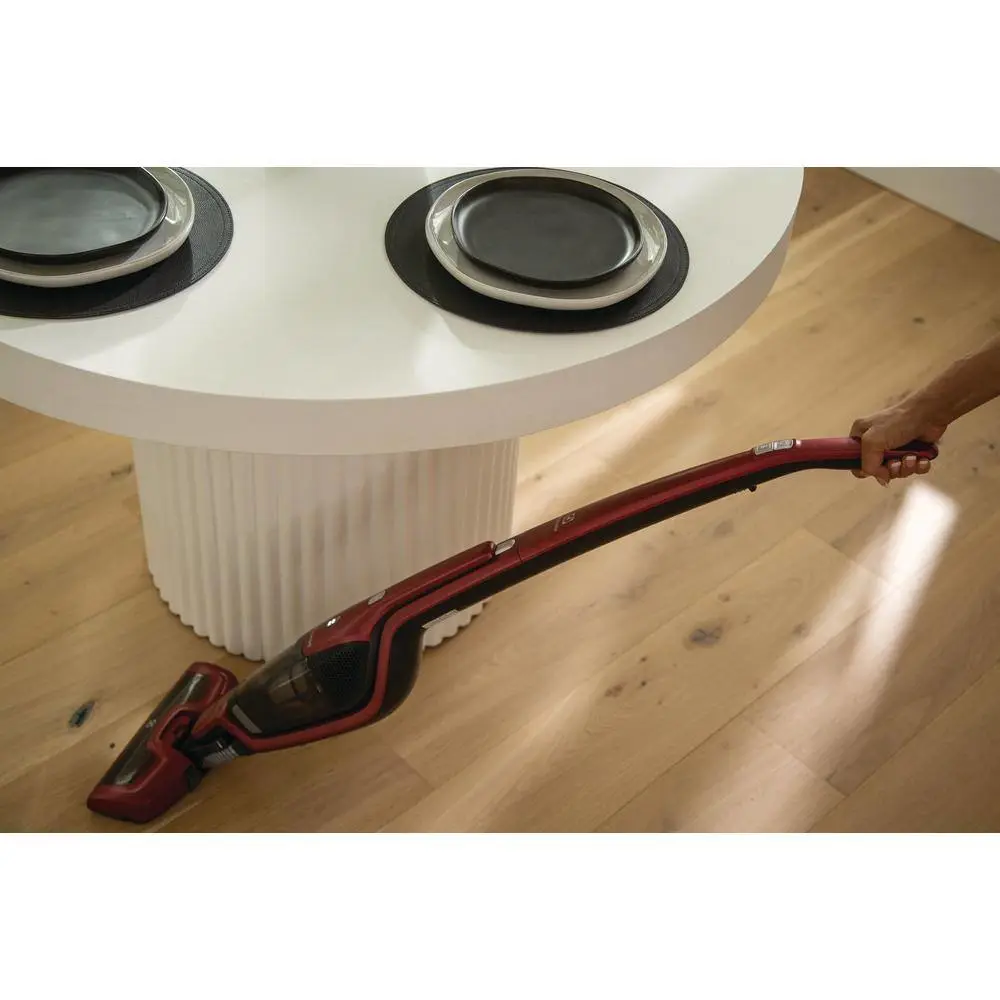 Electrolux EHVS3510AR Ergorapido Pet Bagless， Cordless， with Detachable Handset in Red Stick Vacuum