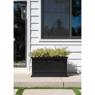 Veradek Brixton Series 33 in. L Black Plastic Planter BXVLG33B