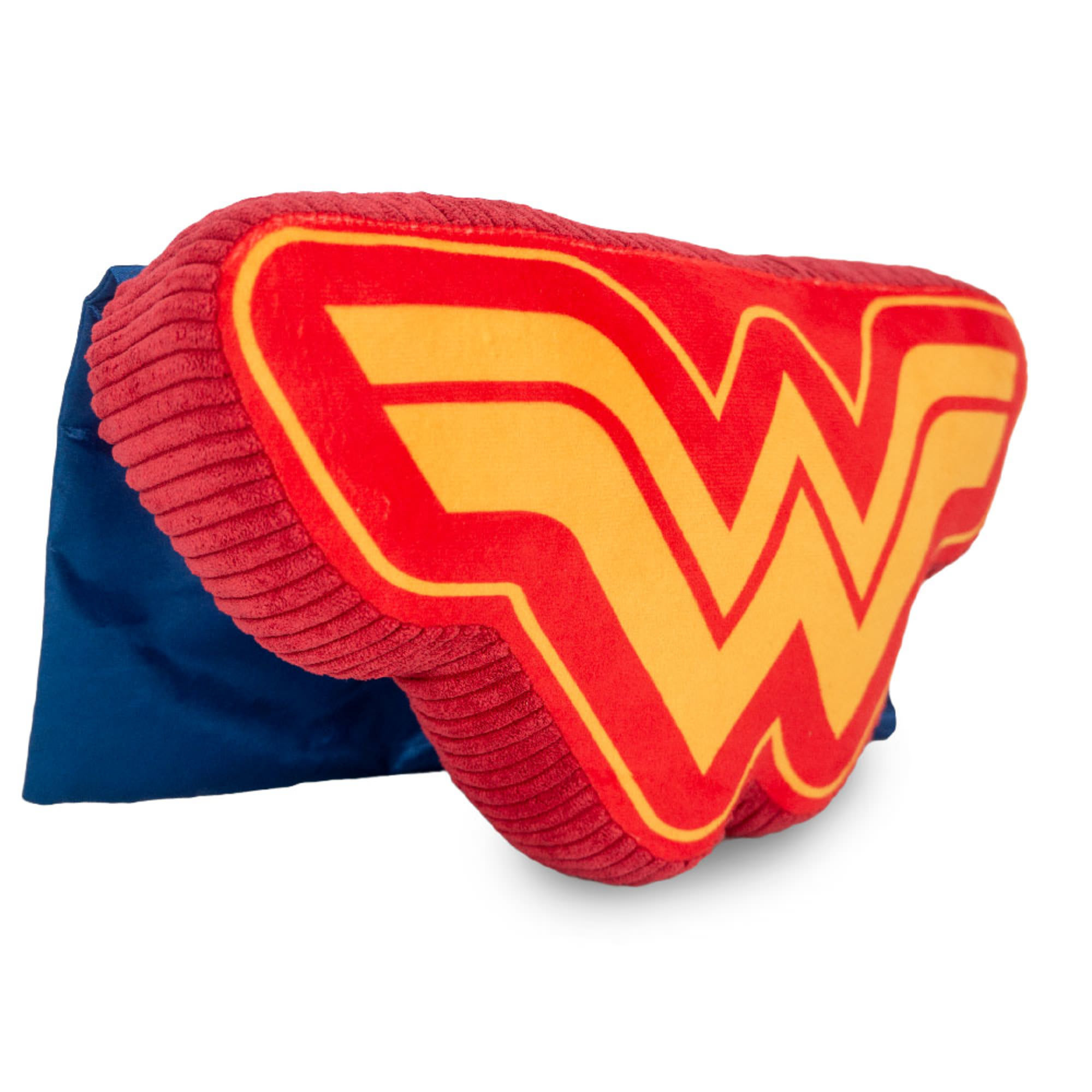 Buckle-Down DC Comics League of Super Pets Wonder Woman PB The Pig Logo with Cape Plush Squeaker Dog Toy， Large