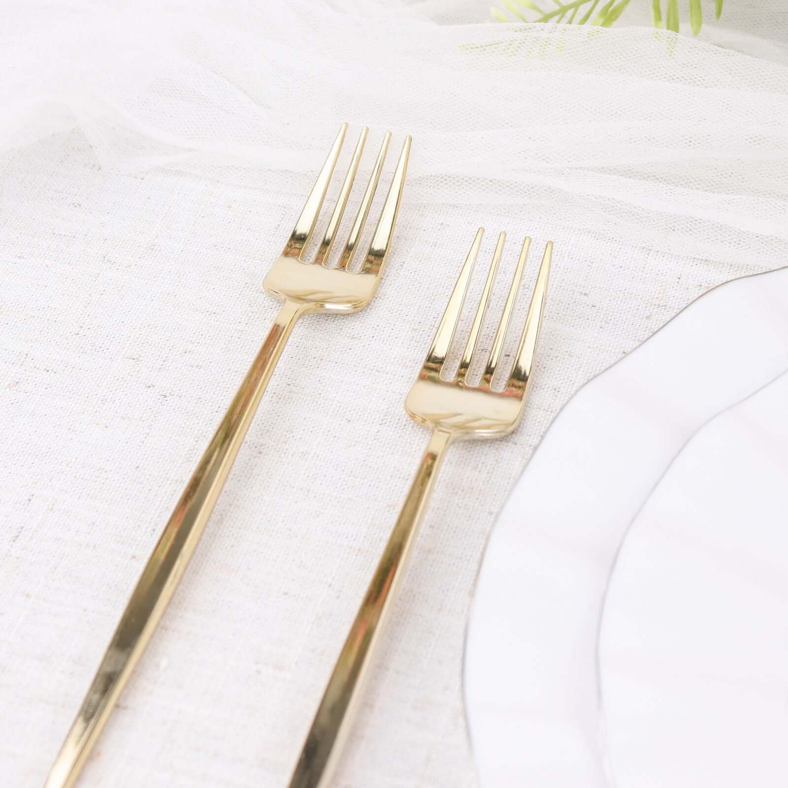 24 Pack Glossy Gold Heavy Duty Plastic Silverware Forks Cutlery, Premium Disposable Sleek Flatware 8