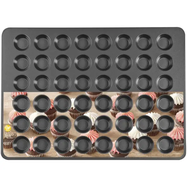 Wilton Perfect Results Muffin Pan